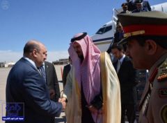 نائب وزير الدفاع يدشن طائرة الأباتشي التابعة للقوات البرية السعودية