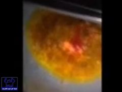 بالفيديو.. “حريق” يكشف عن تبييت المأكولات بمطعم شهير لبيعه في اليوم التالي