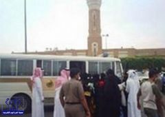 ضبط 21 امرأة من جنسبات عربية وأفريقية يتسولن أمام المساجد