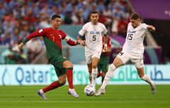 بالفيديو.. البرتغال يتأهل لدور الـ 16 بعد الفوز على أوروجواي بـ”ثنائية نظيفة”