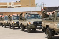بتوجيه من وزير الداخلية : انطلاق دوريات الأفواج الأمنية لمباشرة مهامها الأمنية في مساندة القطاعات الأمنية في منطقة نجران