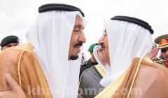 زيارة الملك سلمان تتصدر مانشيتات الصحف الكويتية وتصفها بـ”التاريخية”