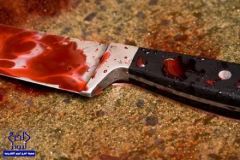 مقتل “مواطنة ستينية” بعدة طعنات في غرفة نومها في ظروف غامضة
