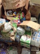 “التجارة” تتلف 33 ألف سلعة غذائية مخزنة بالقرب من “الصرف الصحي” في تبوك