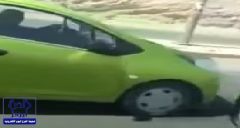 بالفيديو.. فتاة تقود السيارة في عرعر