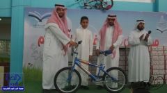 ( دراجات ) مدرسة ابن كثير لتحفيظ القرآن الكريم تشعل حماس الطلاب للتفوق العلمي والخلقي