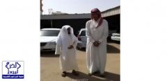 بالفيديو.. أطول شاب سعودي في المملكة