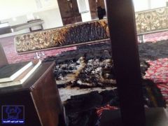بالصور.. مجهول يحاول إشعال النار في مسجد التوحيد بالسليل