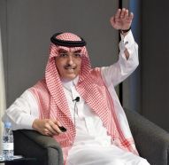 “الجدعان”: لا ضرائب على الشركات السعودية ولا المواطنين حتى 2020