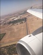 بالفيديو.. الرياح كادت تتسبب في كارثة لطائرة بمطار تبوك