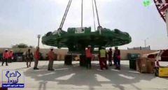 بالفيديو: تركيب آلة الحفر العملاقة لـ قطار الرياض على محور طريق الملك عبدالعزيز