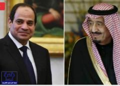 بالفيديو.. السيسي يترك منصة القمة العربية ليودع الملك سلمان