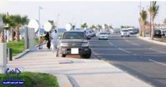 مطاردة دوريات أمنية لدراجات نارية تنتهي بـ 3 إصابات في كورنيش جدة
