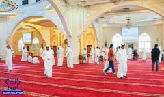 500 مصل يحيون مسجد العنود في تحد للإرهاب