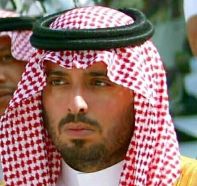 الأمير سعود بن جلوي يعزي الدكتور عبدالعزيز بن نايف بن عبود في وفاة والدة أخوته