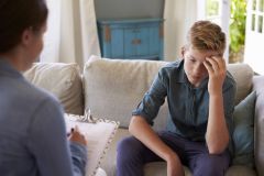 “نصائح” للتعامل مع ابنك المراهق