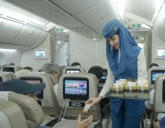 “الخطوط السعودية” تحتفي بمرور 55 عاماً على تشغيل رحلاتها إلى لندن وجنيف وفرانكفورت