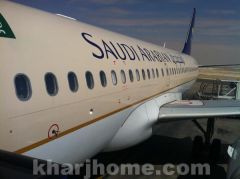 مطار الملك فهد يكشف سبب الهبوط الإضراري لطائرة الخطوط