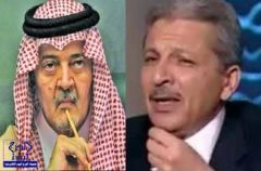 بالفيديو.. على الهواء.. سفير المملكة بالقاهرة يبكي حزنًا على رحيل الفيصل