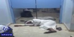 بالفيديو.. موثِّق مقطع مريض مستشفى الملك خالد بتبوك يكشف حقيقته