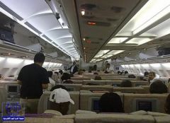 طائرة سعودية تهبط اضطراريًّا بالقاهرة لإنقاذ حياة مضيف تعرض لوعكة صحية
