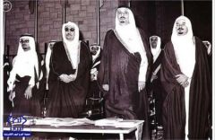 223 صورة توثق علاقة الملك سلمان بجامعة سعود منذ 40 عامًا