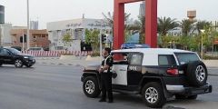 شرطة الرياض تطيح بأربعيني ابتز مواطنة وقاوم رجال الأمن بسلاح أبيض