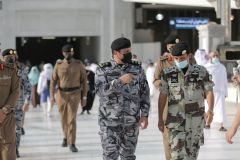 بالصور.. قائد قوات أمن العمرة يقف على جاهزية الخطط الأمنية والمرورية لموسم العمرة
