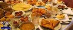 لماذا تفضّل السعوديات تصوير مائدة الإفطار في رمضان؟!