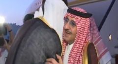 بالفيديو .. ولي العهد في الدوحة لتقديم واجب العزاء في وفاة الشيخ خليفة بن حمد آل ثاني
