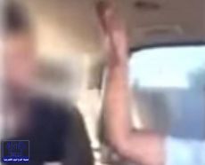 الكويت: القبض على شخصين صوّرا شابا يتعرض للضرب بتحريض من فتاة.. ومحاميه يكشف أنه سعودي الجنسية