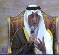 بالفيديو.. الفيصل في لقاء مع الشباب بسوق عكاظ: ارفع رأسك أنت سعودي
