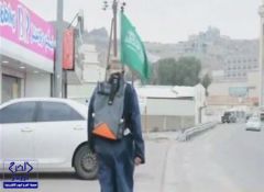 بالفيديو.. “ستيني” ينطلق من نجران إلى مكة ليحج سيرًا على الأقدام للمرة الرابعة