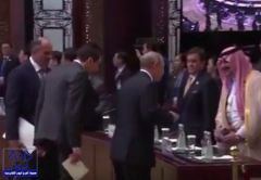 بالفيديو.. اهتمام لافت بالوفد السعودي بقمة العشرين.. “أوباما” يصافح و”بوتين” يمازح