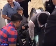 بالفيديو.. شاب يتوعد بمقاضاة إدارة مطار الرياض.. ويصور معاناته من عدم توفير مصاعد للمعاقين
