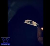 بالفيديو.. القبض على شاب تجوّل بسيارته في شوارع نجران متنكراً بزي نسائي