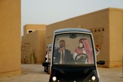بالصور.. ولي العهد يصطحب رئيس الوزراء العراقي في جولة سياحية بالدرعية