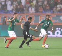 بالفيديو.. الهلال يفوز على الاتفاق بثلاثية ويصعد لنصف نهائي كأس الملك