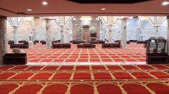“الشؤون الإسلامية”: إغلاق 12 مسجدًا بـ6 مناطق بعد ثبوت حالات كورونا بين المصلين