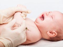 ما عواقب إهمال تحصين طفلك بالتطعيم؟ “الصحة” توضح