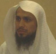 الشيخ خالد الحقباني يأؤم المصلين في جامع الملك عبدالعزيز في رمضان