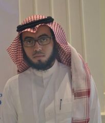 أسرة الجليفي تبارك ترقية الدكتور: محمد بن زيد بن إبراهيم إلى رتبة أستاذ