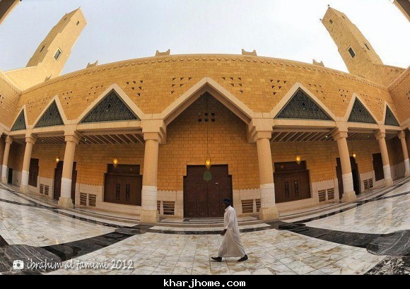 قصر الملك عبدالعزيز – الجهة الغربية
