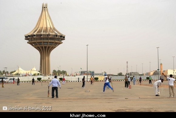 سوق السيح شرق جامع الملك عبدالعزيز