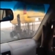 سعودي مرفع سيارته مجنوون !