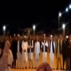 أفغان يحضرون في زواج ويطلقون النار ويقدمون هدية مالية للعريس السعودي